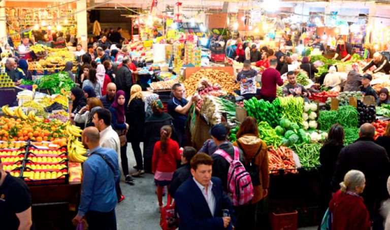 اتحاد التجار يموّن الأسواق الجوارية في رمضان