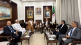وزير التجارة الخارجية وترقية الصادرات، كمال رزيق - سفير سلطنة عمان بالجزائر، سيف بن ناصر بن راشد البداعي - رئيس مجلس إدارة مجموعة سهيل بهوان القابضة العمانية، سعد سهيل بهوان