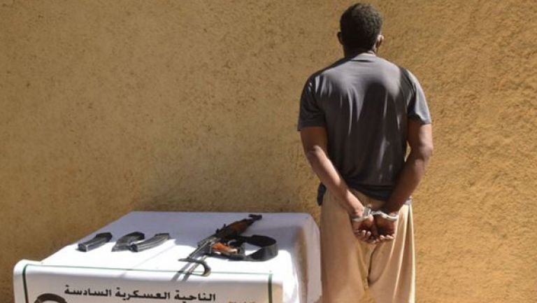 الجيش يوقف إرهابيا ببرج باجي مختار