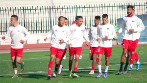 المشاكل تحاصر “الحمراوة” من كل جانب