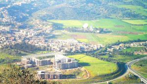 المواطنون يطالبون باستئناف مشروع التهيئة