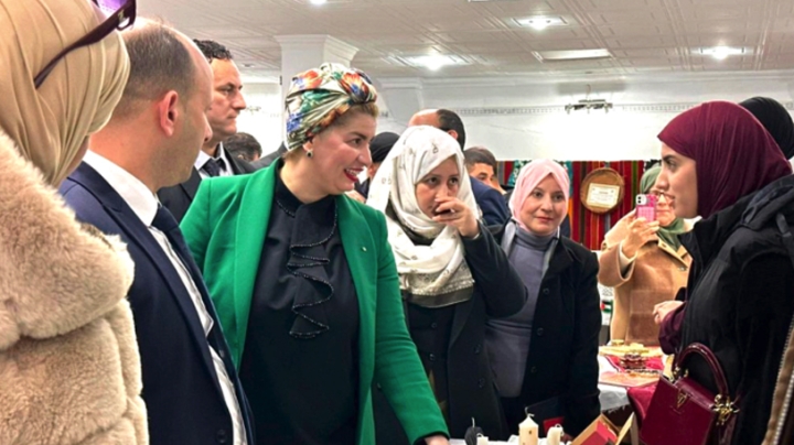 دعم المرأة وترقية مكانتها الاقتصادية