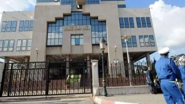 12 سنة سجنا نافذا لحداد و8 سنوات لأويحيى وسلال