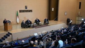 وزير الشؤون الخارجية والجالية الوطنية بالخارج، رمطان لعمامرة