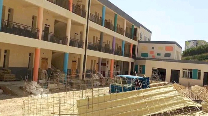 إعذارات للمقاولين المتقاعسين وأوامر بتسليم المشاريع في آجالها