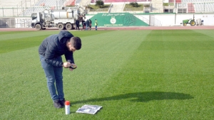 وفد من “الكاف” في الجزائر لمعاينة ملاعب “الشان”