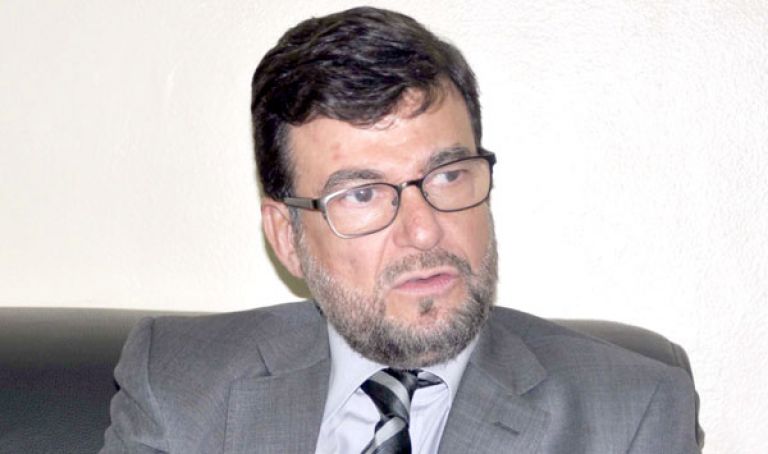 سفير فلسطين يؤكد حاجة بلده لصوت الجزائر بالجامعة العربية