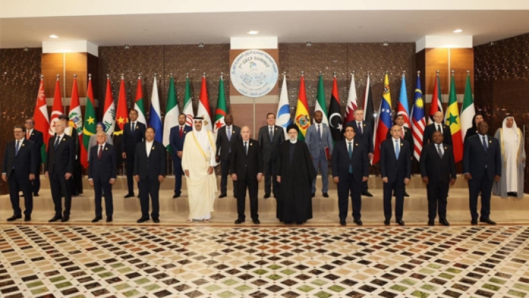 بوغالي يهنئ رئيس الجمهورية بنجاح قمّة الغاز