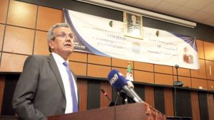 وزير الصحة والسكان وإصلاح المستشفيات، عبد الرحمان بن بوزيد