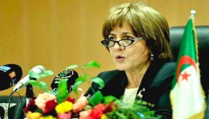 وزيرة التضامن الوطني والأسرة وقضايا المرأة غنية الدالية