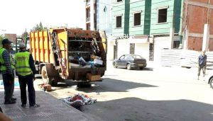 المستفيدون من شاحنات النظافة يحتجون