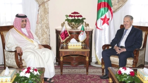 رئيس مجلس الأمة صالح قوجيل-وزير العمل لدولة قطر، علي بن صميخ المري