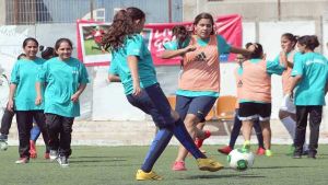 زطشي يستقبل ممثلي أندية كرة القدم النسوية