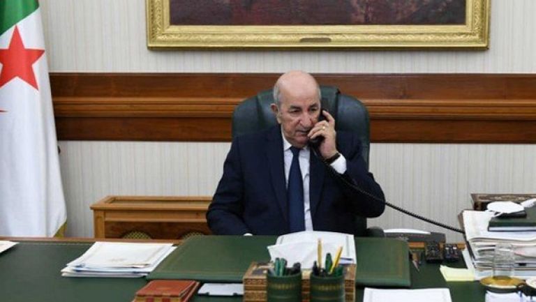 الرئيس تبون يتلقى مكالمة هاتفية من نظيره التونسي