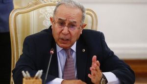 لعمامرة يبرز مآثر الاحتفال باليوم الوطني للمجاهد