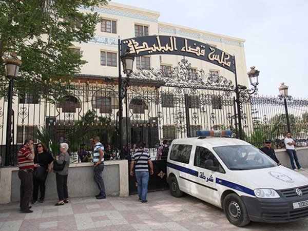 المتهمون ينكرون التهم الموجهة إليهم