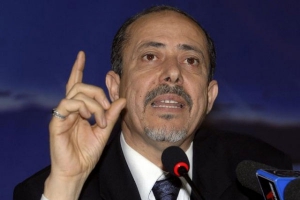 يونسي يعود إلى قيادة الإصلاح