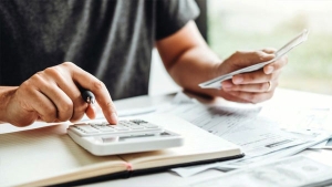 مراجعة فوائد القروض البنكية يدفع بعجلة الاقتصاد الوطني