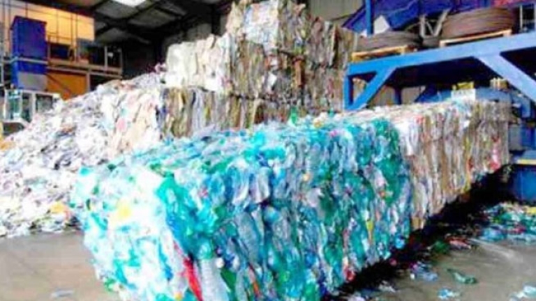 معالجة 11 ألف طن من النفايات سنويا