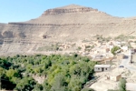 السكان يطالبون بمشاريع التجديد الريفي