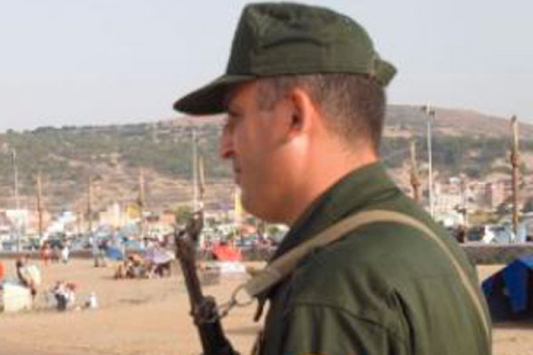 الدرك يطرد مستغلي الشواطئ بعين طاية