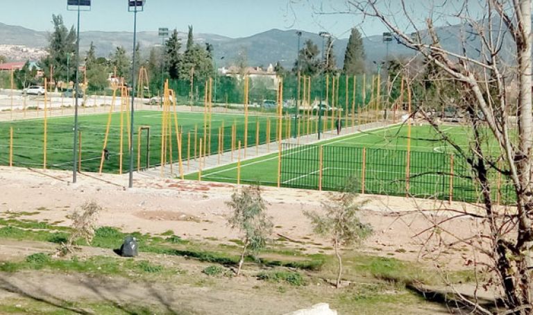 تهيئة شاملة لـ 48 ملعبا بلديا وجواريا