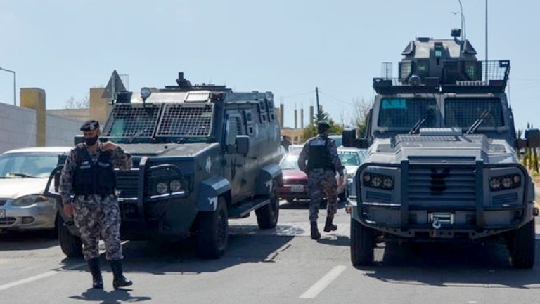 اعتقال 44 شخصا شاركوا في الاحتجاجات بالأردن