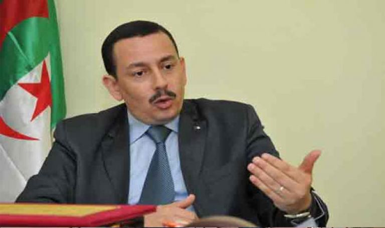 دعوة الرئيس بوتفليقة إلى الاستمرار في قيادة البلاد