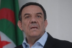 التنافس في الانتخابات لا بد أن يكون بالبرامج