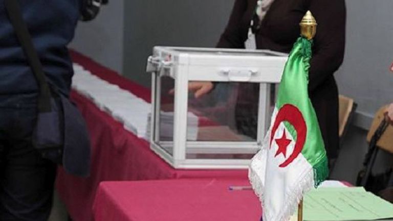التصويت بـ &quot;نعم&quot; لدعم التحول ومواصلة مسار الحراك
