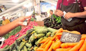 استقرار ”نسبيّ” في أسعار الخضر والفواكه بالعديد من المحلات والأسواق