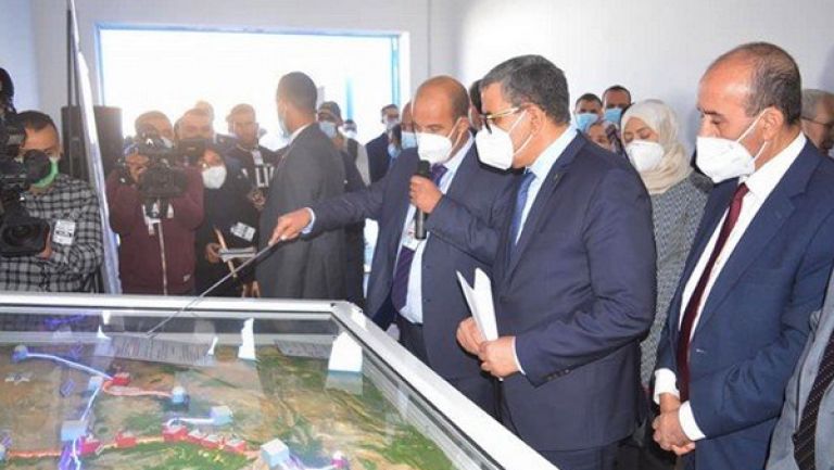 الدولة عازمة على إعادة الاعتبار لمهن الصحة