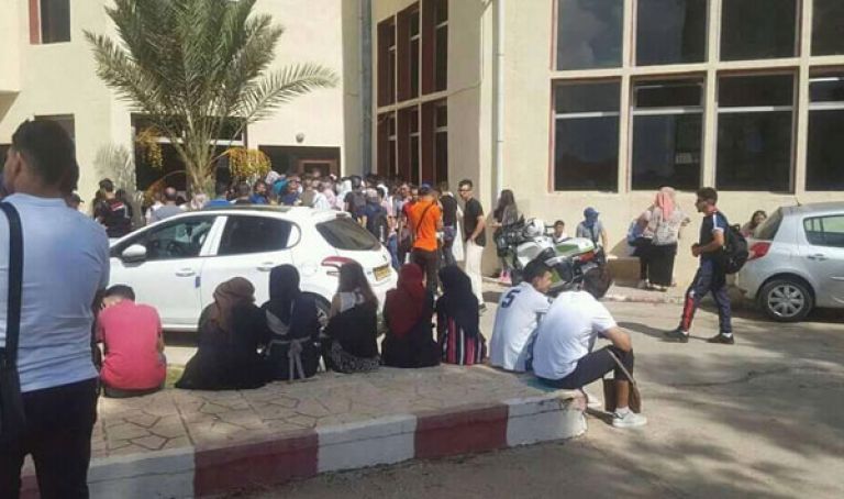 العمال والطلبة والأساتذة يرفضون تعيين المدير الجديد