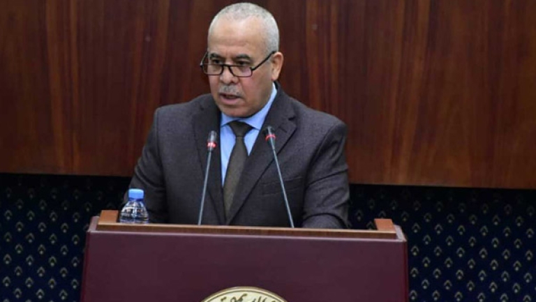 تكريس الالتزام بتعزيز الحوار الاجتماعي والحريات النقابية