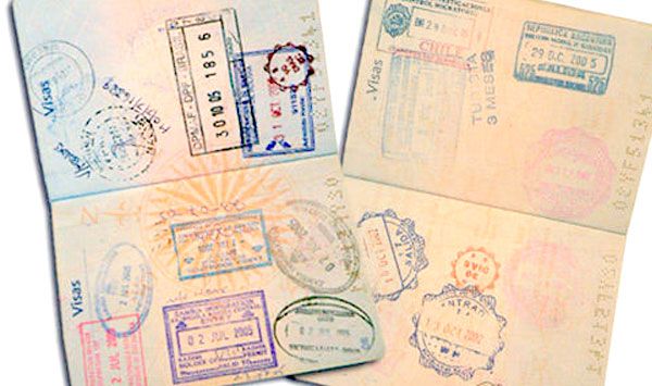 الحبس لمزوري ملفات التأشيرة