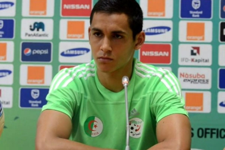 نعمل خلال التدريبات لتحسين الجدار الخلفي