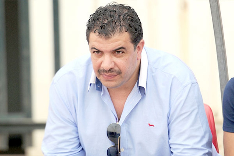 «بابا» يتوعد لاعبيه ويثق في انتداباته