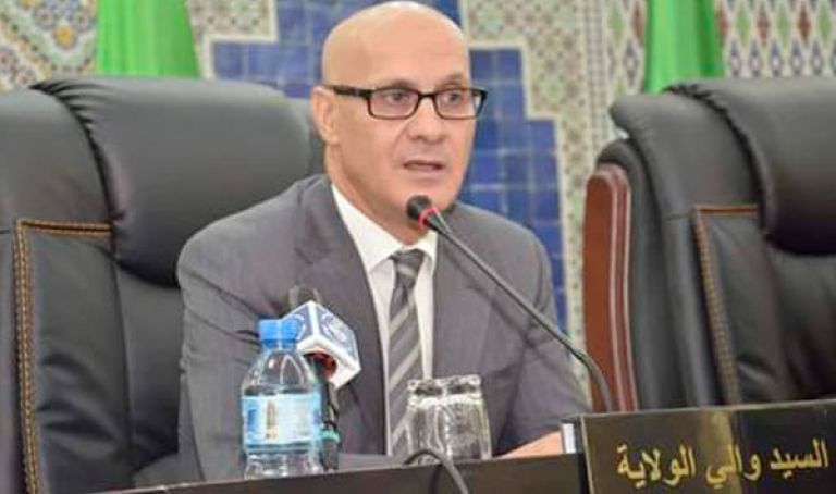 والي تلمسان ينتقد أشغال إنجاز السكنات