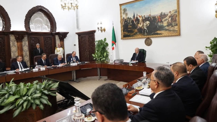 2027.. زيادات في الأجور ولا ضرائب على المواطن