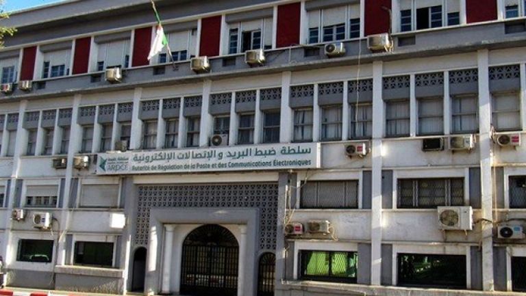 42 مليون مشترك في الأنترنت الثابت والنقال نهاية 2020