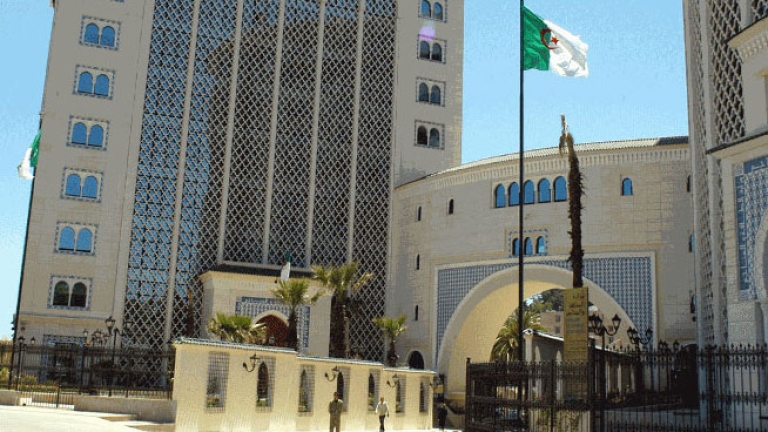 كل تغيير لوجهة الغاز الجزائري المصدر نحو إسبانيا قد يؤدي إلى فسخ العقد