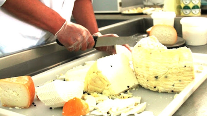 تخصص صنع الجبن لأول مرة في دورة فيفري