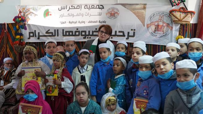 بن دودة تؤكد على دور المجتمع المدني