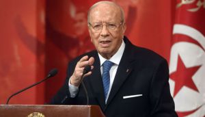 الرئيس التونسي يدعو إلى تجاوز الإشكال