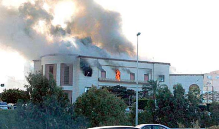 4 قتلى في أعنف هجوم يستهدف وزارة الخارجية