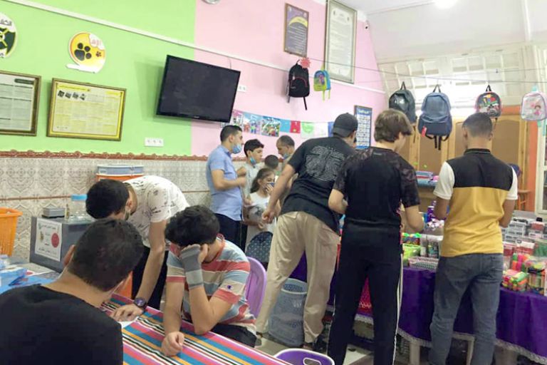 فوج “النهضة” يفتح نقطة لبيع الأدوات المدرسية