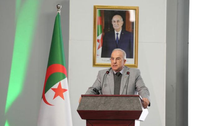 الرئيس تبون دعّم مكاسب العمال وحافظ على اجتماعية الدولة