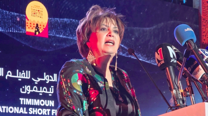 &quot;ضوء جديد&quot; من قلب الصحراء