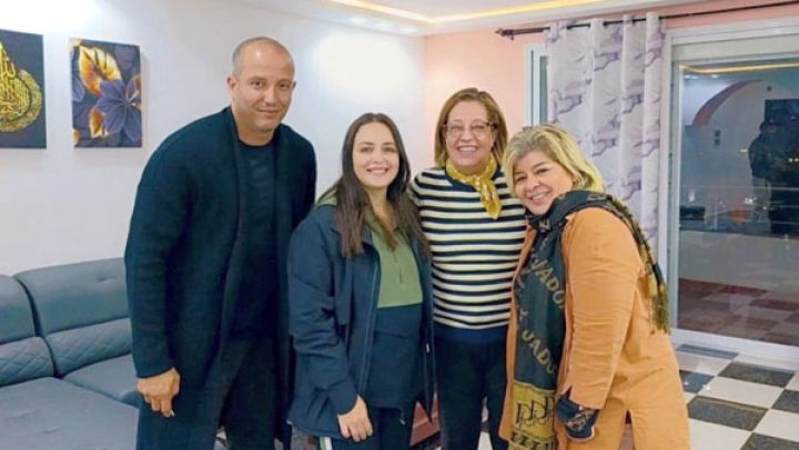 "واش كاين بين لكناين"