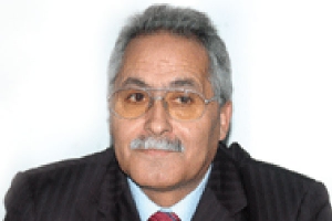 مرضى مزيفون، وأطباء متواطئون، وملايين الغيابات وملايير التعويضات